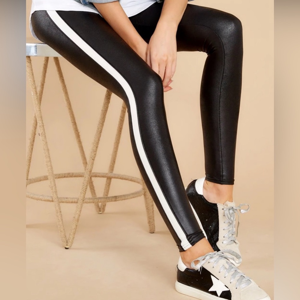 Spanx Faux Leather Leggings w Stripe NWT S